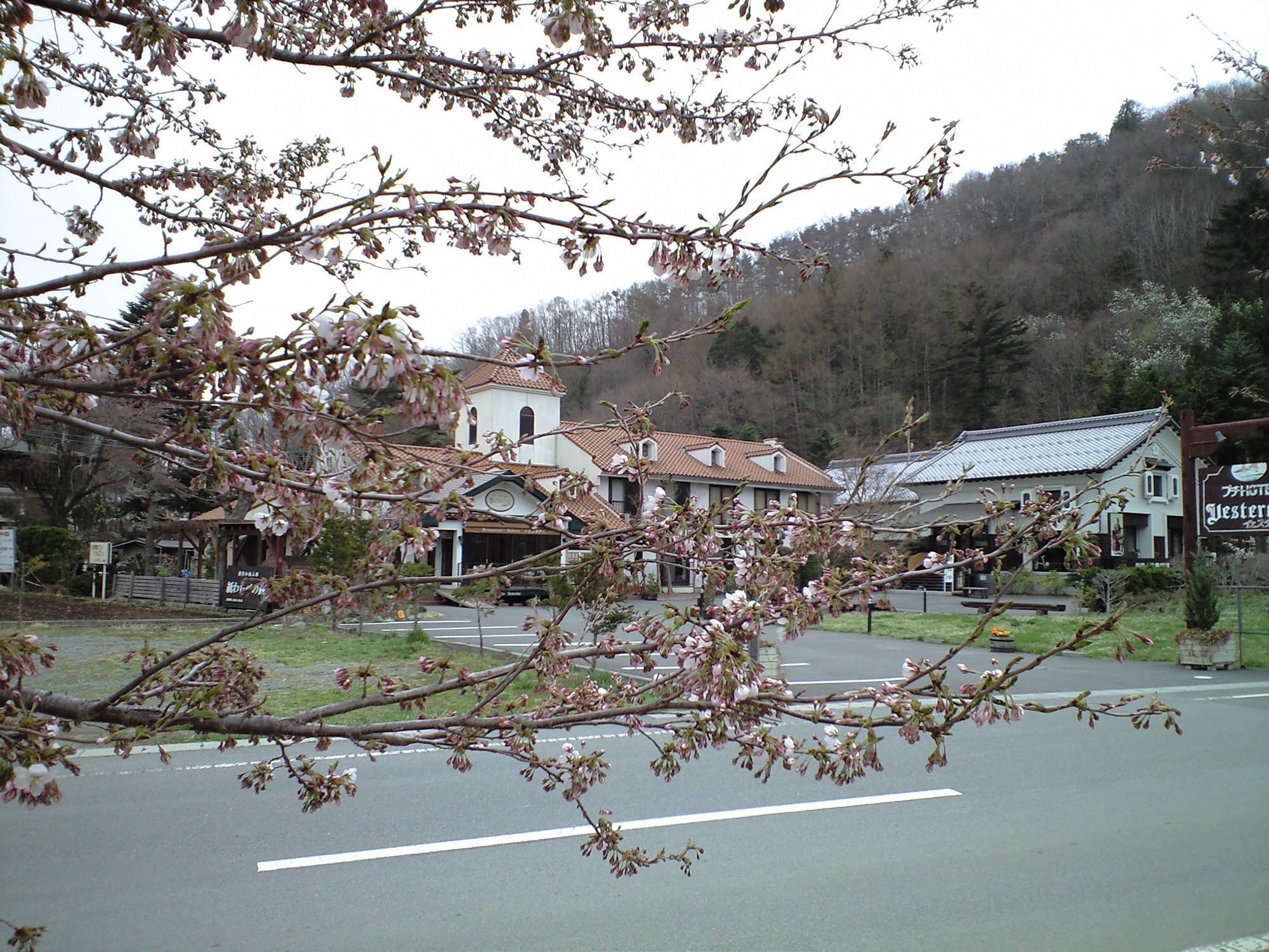 Kawaguchiko Inn Yesterday فوجيكاواجوتشيكو المظهر الخارجي الصورة