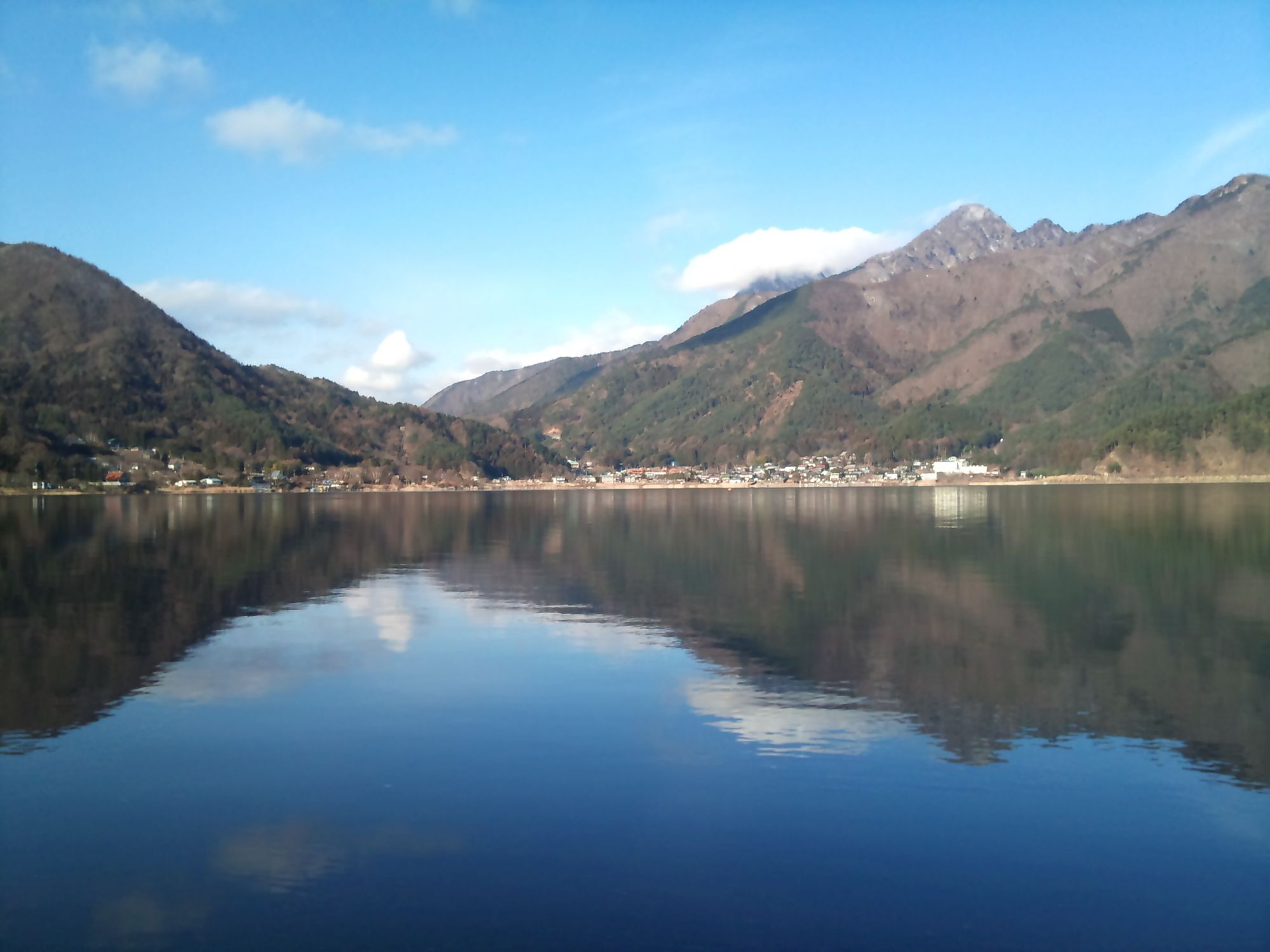 Kawaguchiko Inn Yesterday فوجيكاواجوتشيكو المظهر الخارجي الصورة